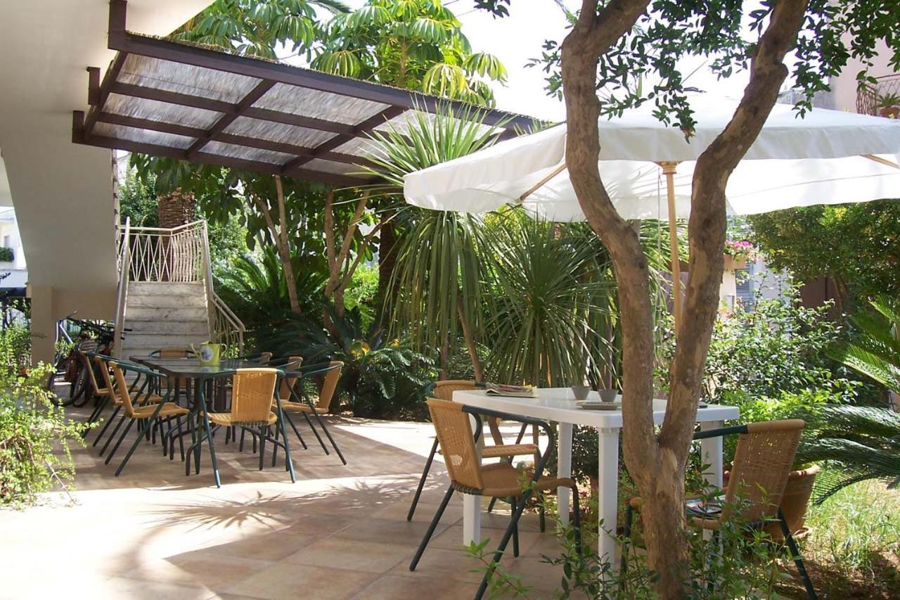 Mandarinoarancio Bed & Breakfast Alezio Dış mekan fotoğraf