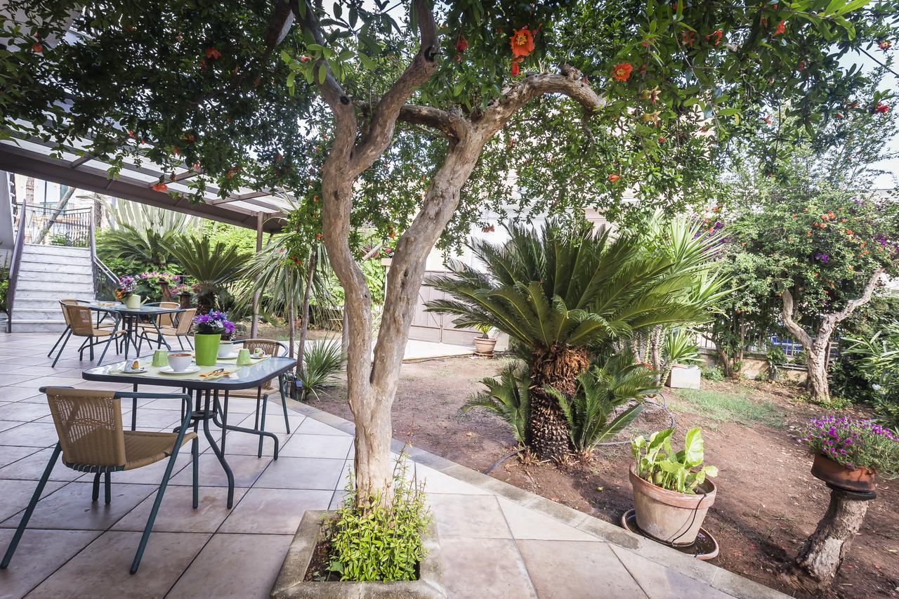 Mandarinoarancio Bed & Breakfast Alezio Dış mekan fotoğraf